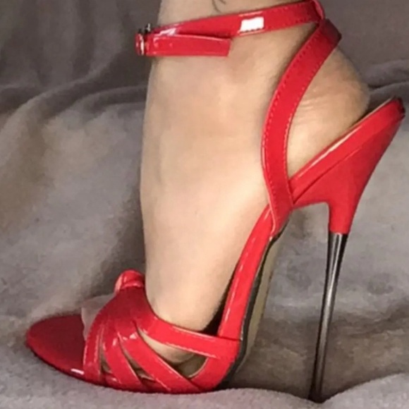 Fetish heels - Picture 11 of 11